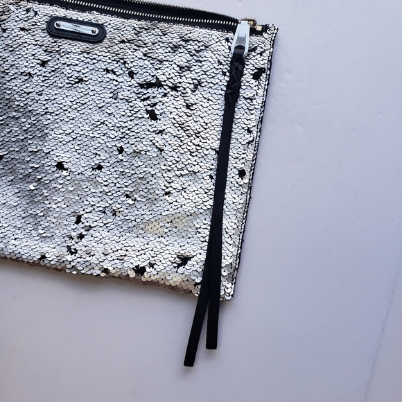 NWOT Rebecca Minkoff silver and black large reversible sequin clutch - Picture 11 of 11